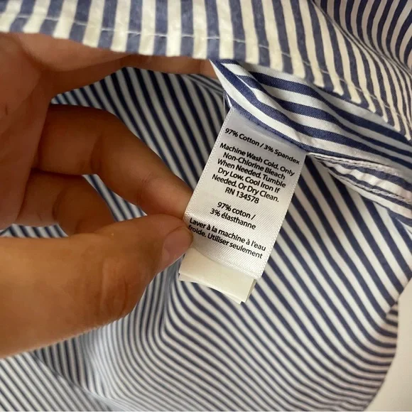 Vineyard Vines Blouse - Picture 2 of 8